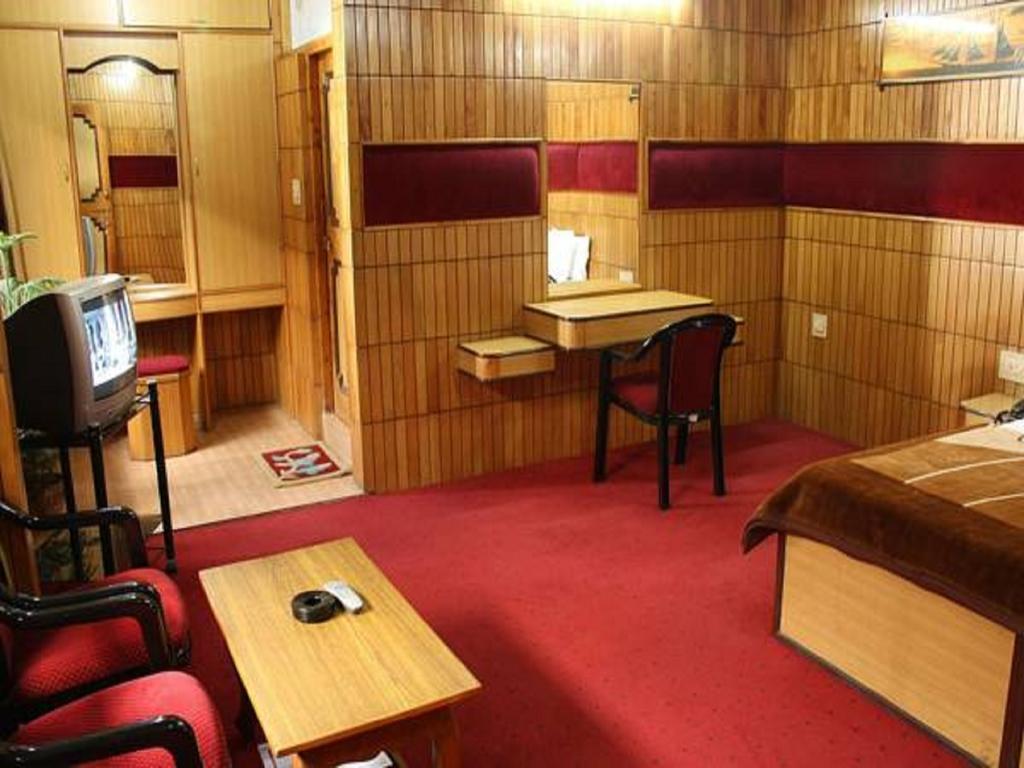 Hotel New Adarsh - Manali (Himachal Pradesh), Manali