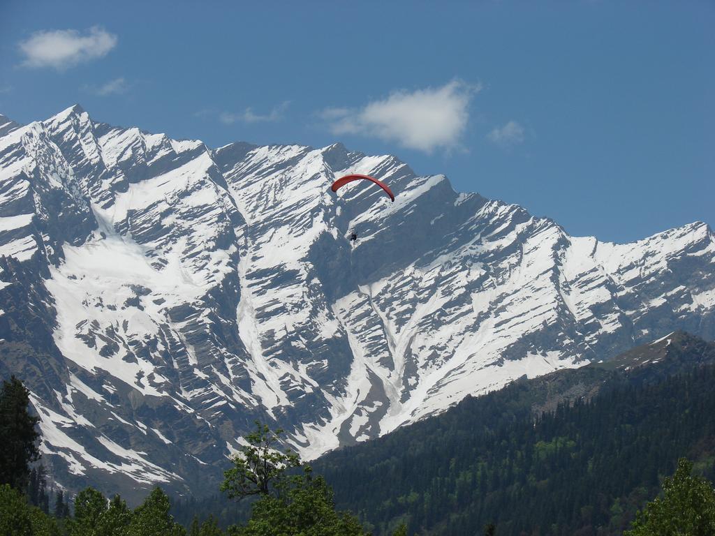 Hotel New Adarsh - Manali (Himachal Pradesh) — Photos 2